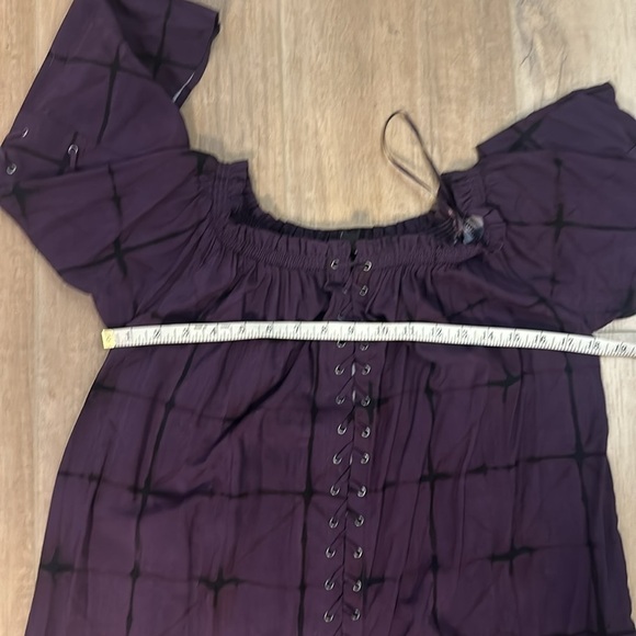 Rock & Republic women’s purple lace up off the shoulder top size medium - Picture 9 of 10